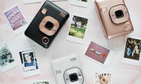 So Sánh Instax Mini Square Và Wide Nên Chọn Loại Nào Phù Hợp Nhất?