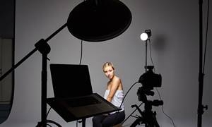Chụp ảnh studio cho người mẫu hay sản phẩm thì dùng đèn gì?