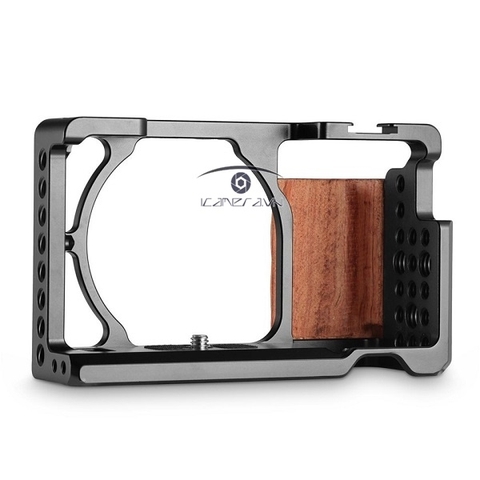 SmallRig Cage with Wooden Handgrip for Sony A6000/A6300 2082 (NRSAB3)