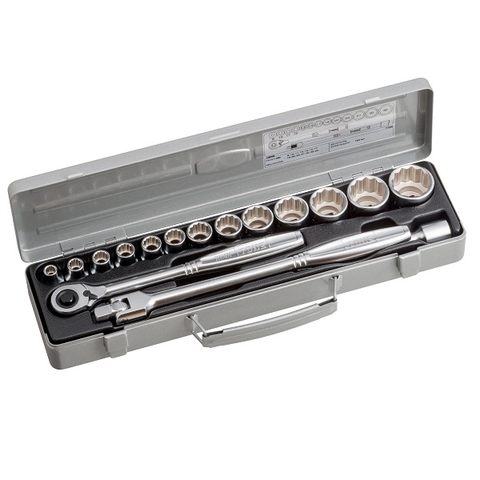 Hộp đầu khẩu và cần vặn TONE 16 chi tiết 1/2" 770M