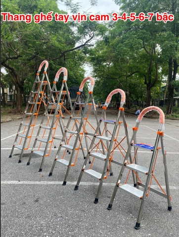 Thang ghế inox 4 bậc IN04
