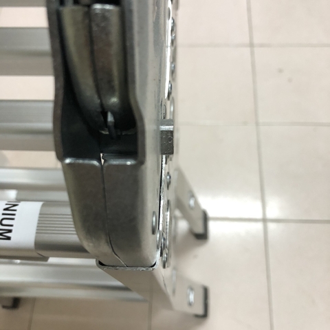 Thang Nhôm Gấp Chữ M Ninda ND-404 (2.25m)