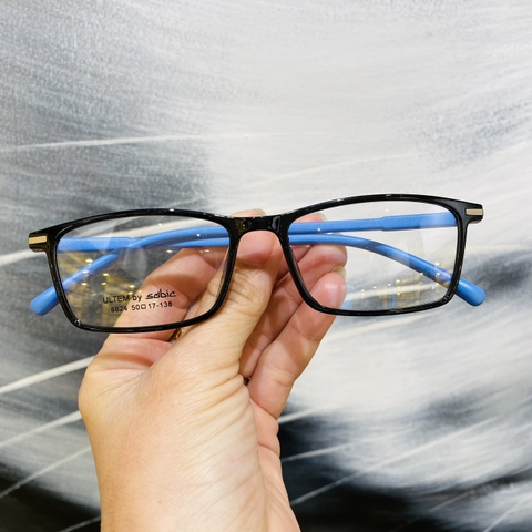 Gọng Kính Nhựa Ultem Cao Cấp Siêu Nhẹ Siêu Bền Thời Trang – Hàng Chính Hãng 8824