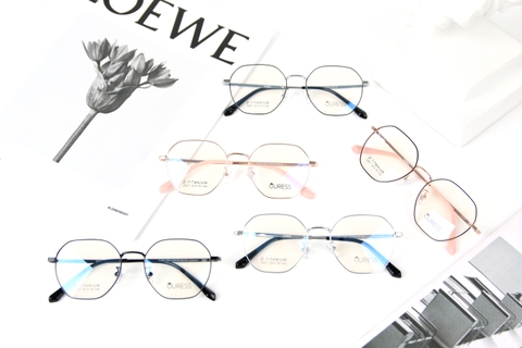 Gọng kính Titanium cao cấp thời trang nam nữ Ouress 2827