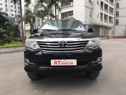 toyota fortuner số tự động 1 cầu máy xăng 2015