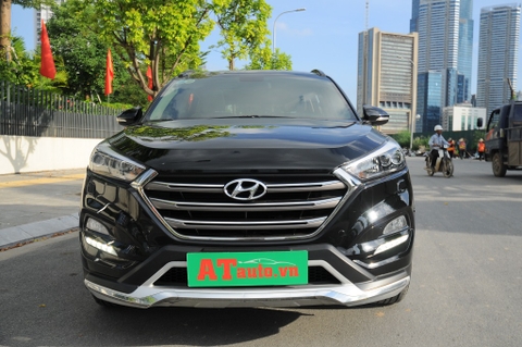 Hyundai Tucson 2.0 ATH 2019 tên cá nhân biển Hà Nội