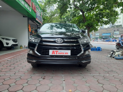 toyota innova 2.0 venturer số tự động đk 2018 chính chủ từ mới