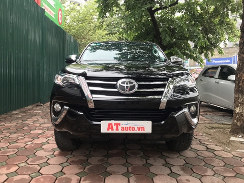 Toyota Fortuner 4x2 tự động máy dầu nhập khẩu sản xuất 2019