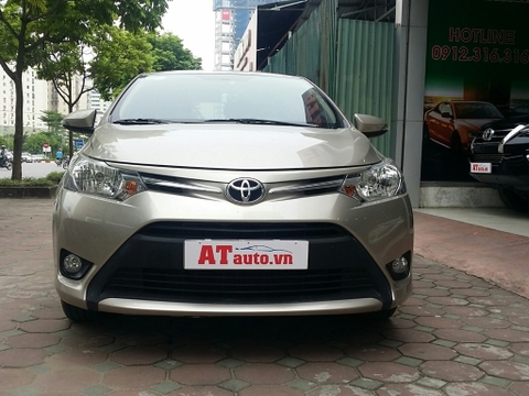 Toyota Vios 1.5E CVT 2017 nâu vàng