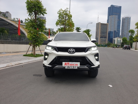 Toyota fortuner legender số tự động máy dầu 2020 chính chủ