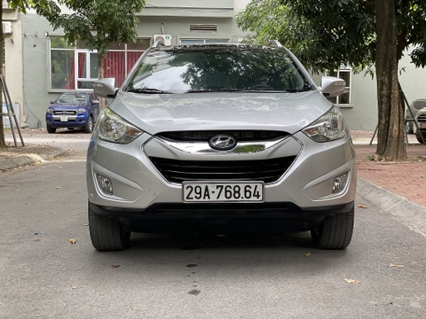 hyundai tucson 2.0 at 4x4 cá nhân chính chủ biển hà nội