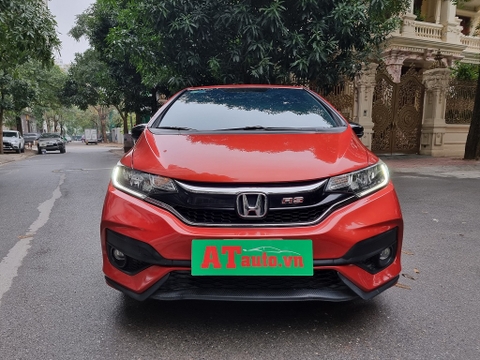 Honda Jazz RS sản xuất 2018 xe cá nhân cực mới tư nhân sử dụng