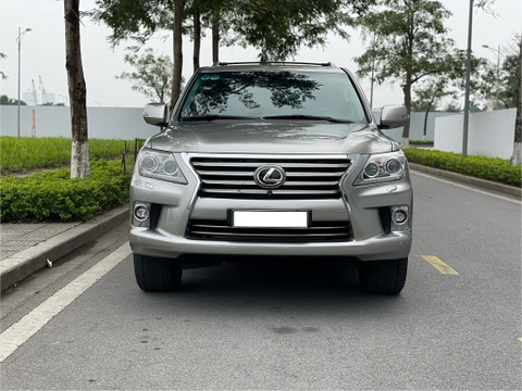 chuyên cơ mặt đất Lexus 570 2008 model 2014