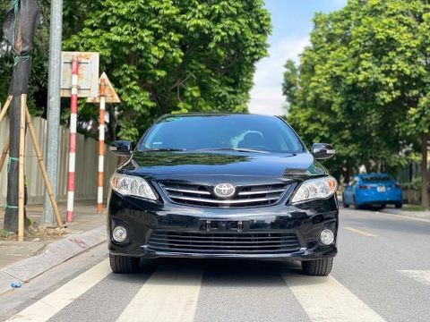 toyota altis 1.8G 2011, một chủ từ mới, lăn bánh 9 vạn km zin