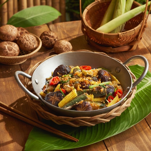 Cà tím xào nấm hương