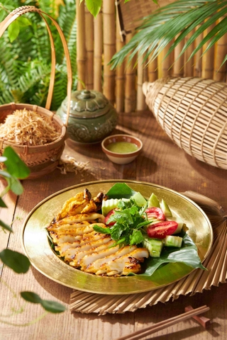 Mực tươi đảo Phú Quý nướng sốt tiêu