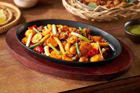 Trứng gà non cháy tỏi