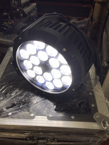 Đèn Par Led 18x15 Chống Nước