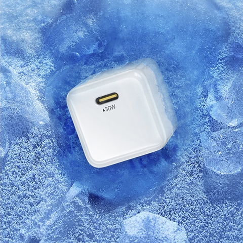 Sạc Pisen Quick ice Crystal PD 30W (XY-C14)