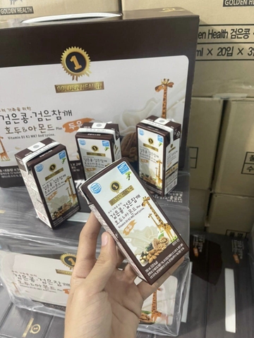 SỮA HẠNH NHÂN ÓC CHÓ ĐẬU ĐEN GOLDEN HEALTH CỦA HÀN QUỐC 195ML