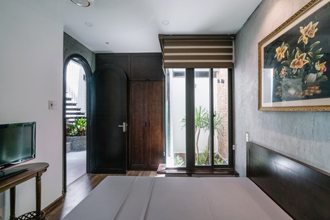 42M House