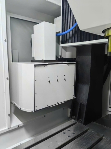 Máy CNC Gia Công Trung Tâm YS-650