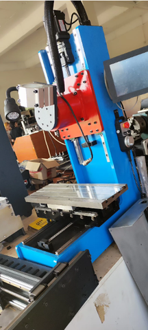 Máy CNC Mini 5 Trục Đầu Xoay – Hành Trình 270×270×420mm | CNC|MAN