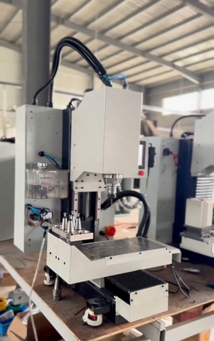 Máy CNC Mini 5 Trục ATC T7-5020