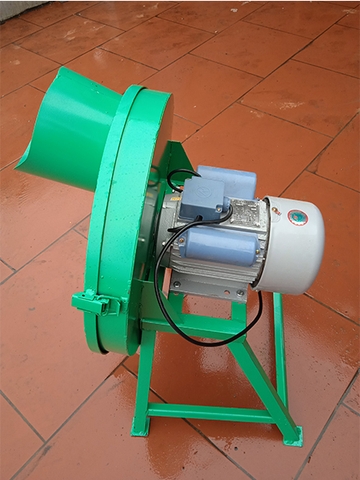 Máy thái chuối mịn cửa dưới dao 45cm