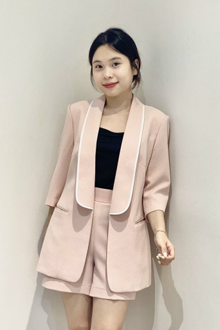 Vest dài cổ sam viền trắng, tay lỡ