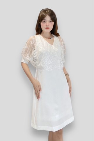 Đầm cổ tim ren choàng vai tay ngắn