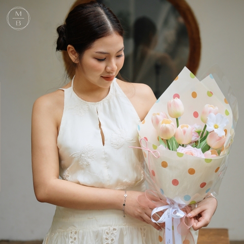 Bó hoa chấm bi - Tulip