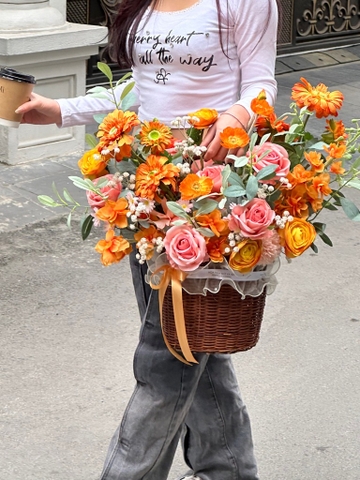 Flower Basket - Sunny