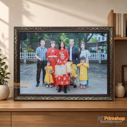 Khung Ảnh Treo Tường Nâu Họa Tiết