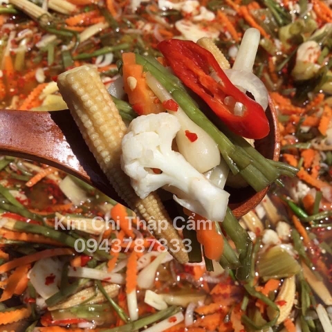 KIM CHI THẬP CẨM