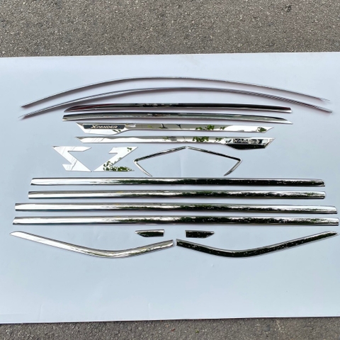 Bộ nẹp viền cong kính, chân kính Mitsubishi Xpander | Hàng cao cấp