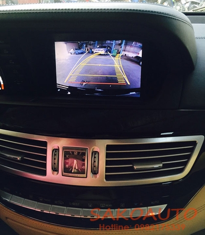 mercedes s500 lắp camera lùi