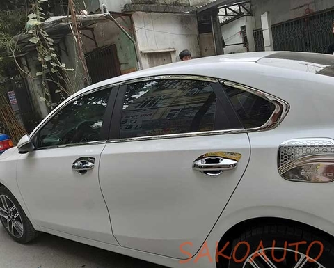 viền cong kính kia ceerato 2019
