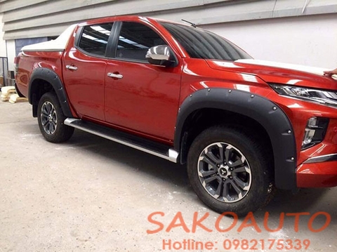 phụ kiện cho xe triton 2019