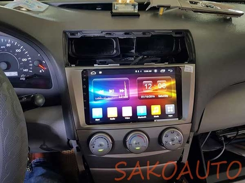 dvd xe camry 2010