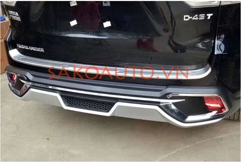 ốp cản sau highlander 2016