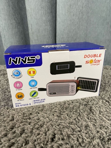 Loa Bluetooth NNS NS-8163S-S , có đài FM , 2 panel năng lượng mặt trời