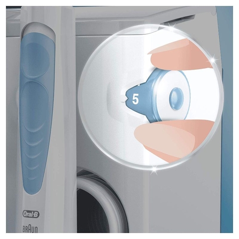 Tăm nước Oral B Waterjet