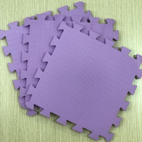 Xốp trải sàn màu tím nhạt 30x30 cm 1