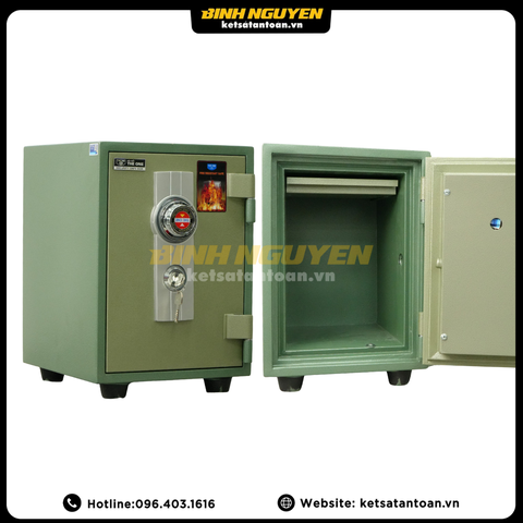 Khoang chứa rộng rãi để vừa giấy tờ A4, có đợt di động tiện lợi sắp xếp tài sản.