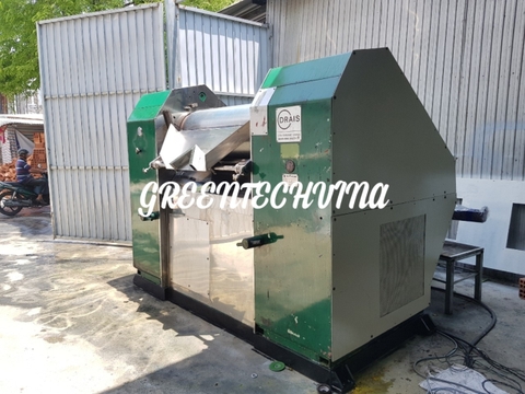 MÁY NGHIỀN BA TRỤC