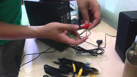 Hướng dẫn cách cắm dây loa vào máy tính đơn giản nhất