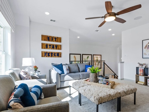 Quạt trần giá bao nhiêu tiền? Cách chọn mua quạt trần phù hợp