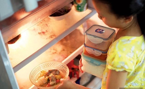 Cháo Để Ngăn Mát Tủ Lạnh Được Bao Lâu?