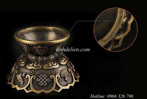 LƯ XÔNG TRẦM KHẮC OM MANI PADME HUM VÀ BÁT CÁT TƯỜNG